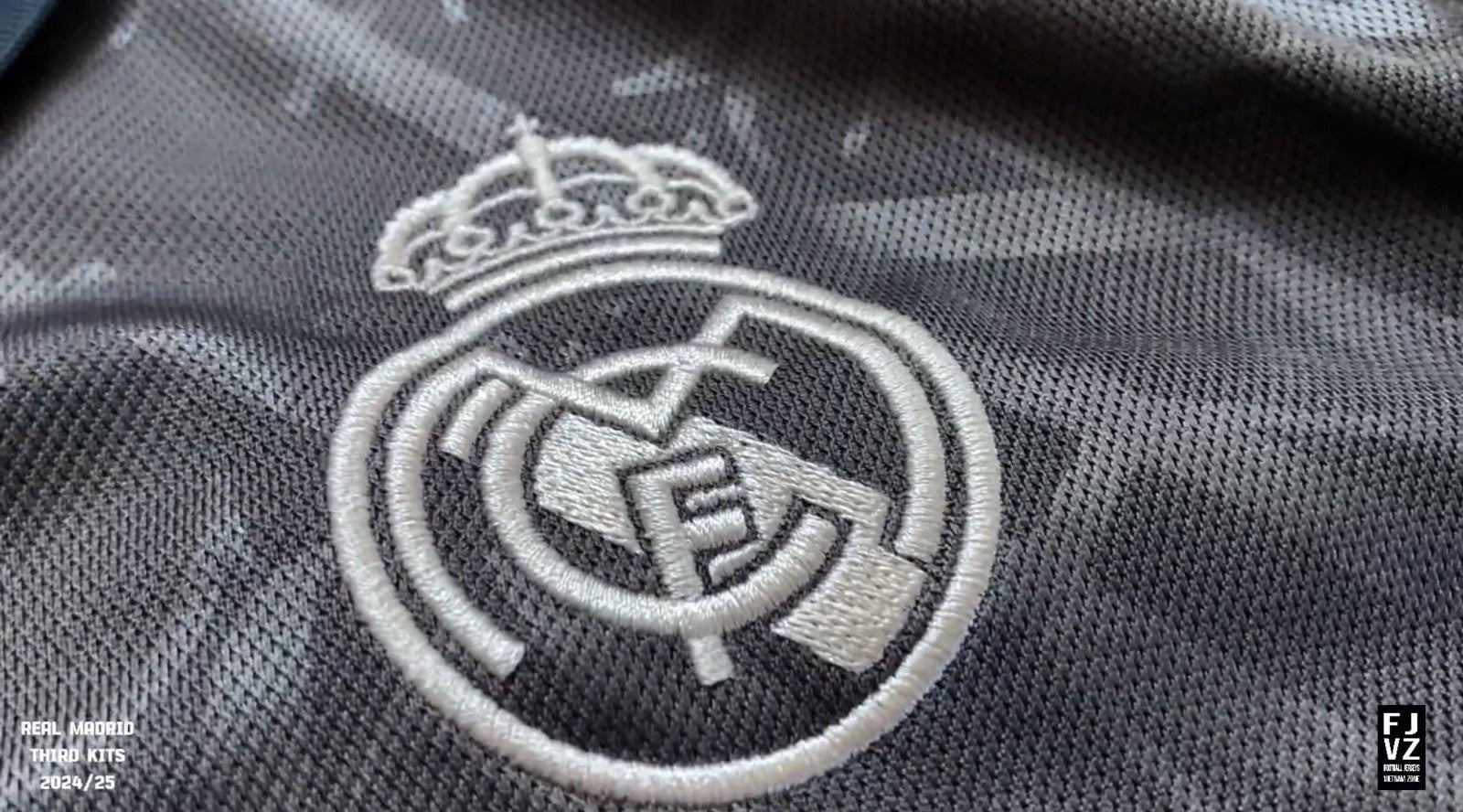 REAL MADRID THIRD 24/25 MEN'S JERSEY 