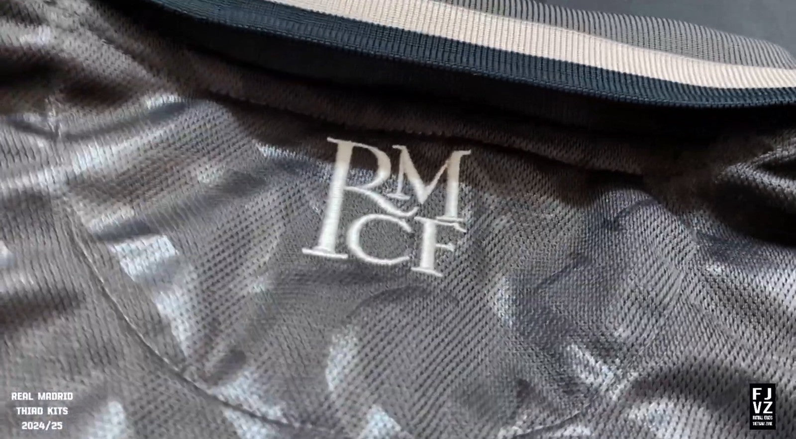 REAL MADRID THIRD 24/25 MEN'S JERSEY 