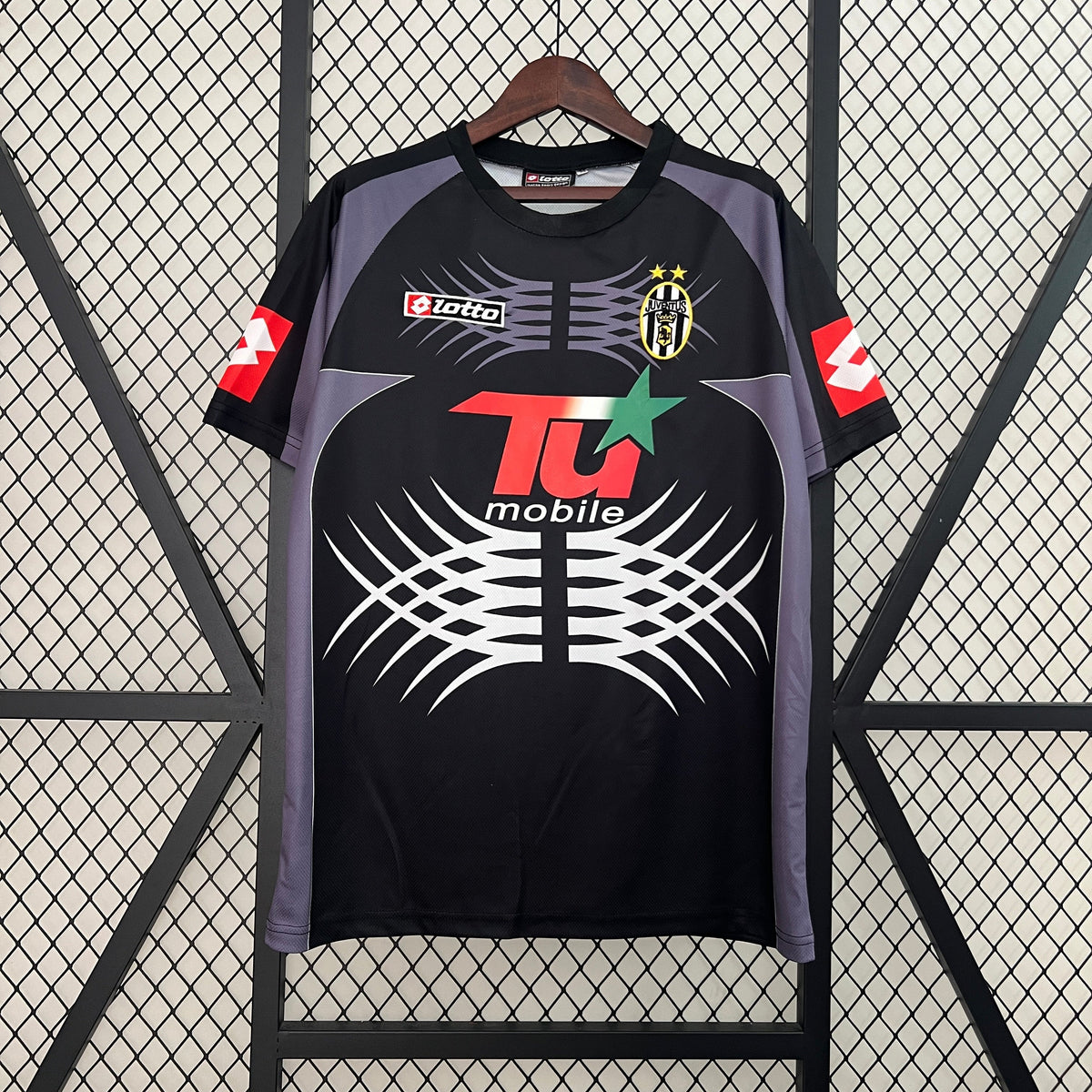 JUVENTUS GOALKEEPER JERSEY I 01/02 MEN'S (RETRO) 