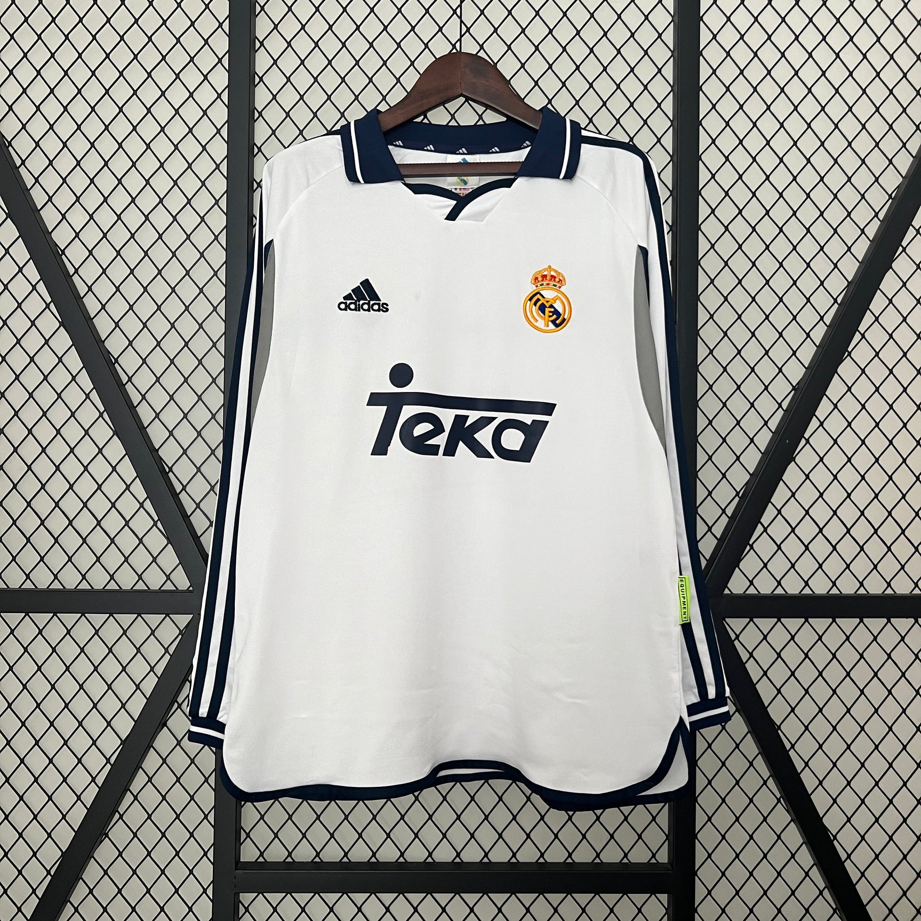 REAL MADRID I 00/01 MEN'S (RETRO) LONG SLEEVE JERSEY 