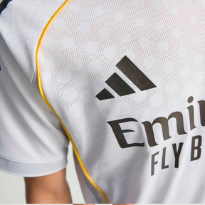Real Madrid Home White Shirt 25/26 + La Liga Patch + FREE GIFT 🎁 